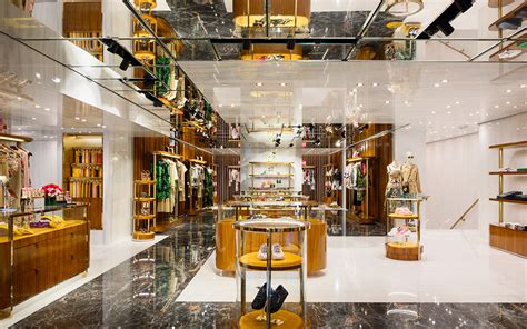 dolce gabbana hk|dolce and gabbana harbor city.